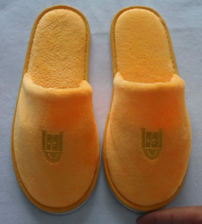 �Ȼƶ�ë�޳�����Ь002.jpg